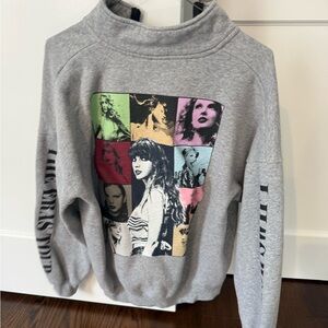 Taylor swift eras Gray Graphic Women's Sweater